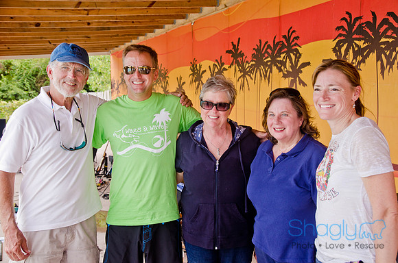 Wags and Waves 2011-417