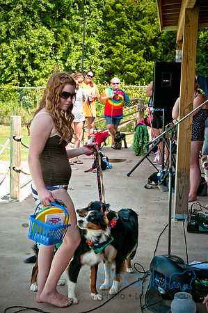Wags and Waves-542