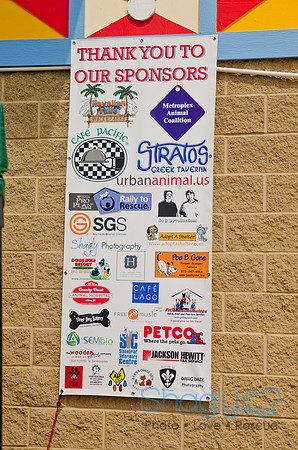 Wags and Waves 2011-380